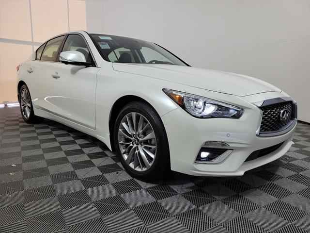 2024 Infiniti Q50 LUXE AWD