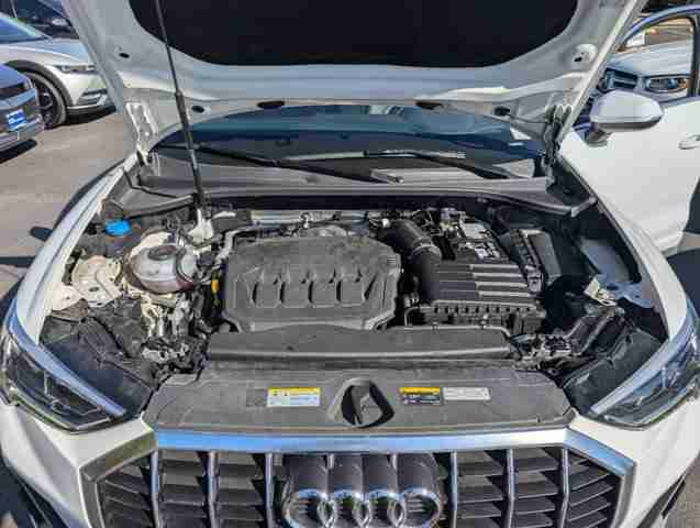 2024 Audi Q3 Premium 45 TFSI S line quattro Tiptronic