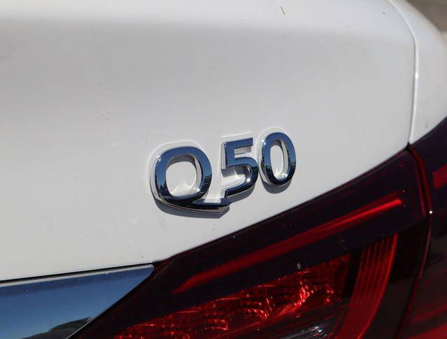 2024 Infiniti Q50 LUXE