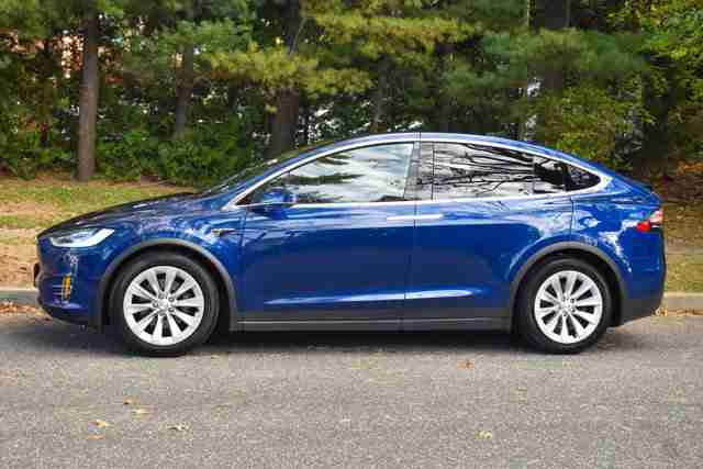 2017 Tesla Model X 75D