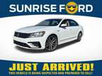 2017 Volkswagen Passat R-Line w/Comfort Pkg