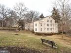 Arlington Mill Dr S Unit,arlington, Home For Sale