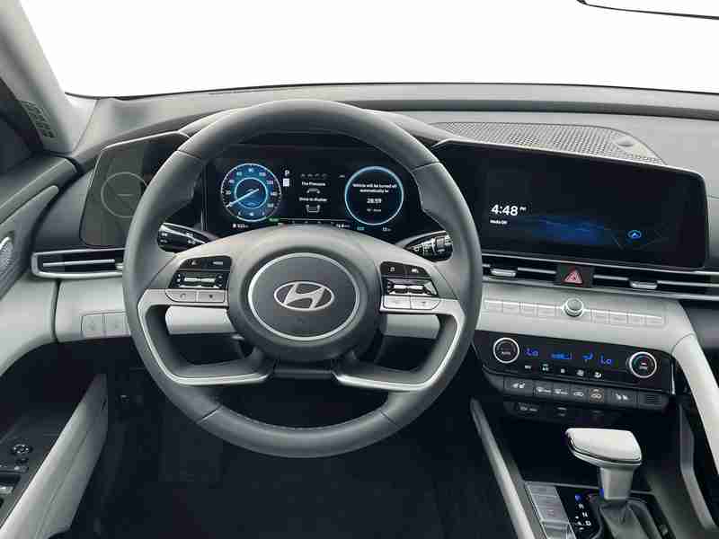 2024 Hyundai Elantra Hybrid Limited