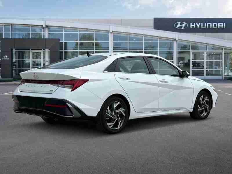 2024 Hyundai Elantra Hybrid Limited