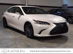 2025 Lexus ES 350 350