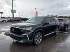 new 2025 Honda Pilot Touring 4D Sport Utility