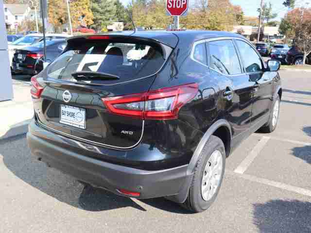 2020 Nissan Rogue Sport S