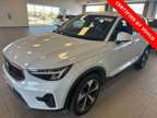 2024 Volvo XC40 B5 Plus Bright Theme