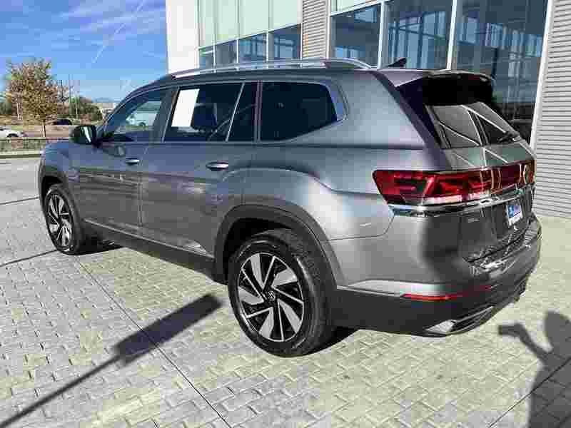 2024 Volkswagen Atlas 2.0T SEL