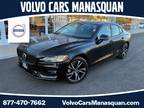 2024 Volvo S60 B5 Plus Dark Theme