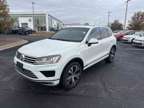 2017 Volkswagen Touareg V6 4Motion