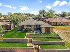 2740 spyglass drive Carrollton, TX