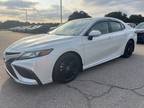 2022 Toyota Camry XSE V6 w/Panoramic-roof