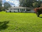 14074 w willard road Russell, OH