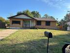 888 Volney Dr Terrell, TX