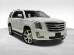 2016 Cadillac Escalade Luxury Collection