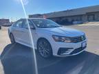 2018 Volkswagen Passat 2.0T R-Line