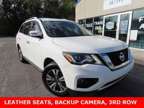 2017 Nissan Pathfinder SV