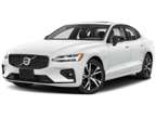 2024 Volvo S60 PLUS DARK THEME