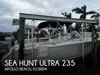 23 foot Sea Hunt Ultra 235