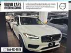 2022 Volvo XC90 T6 Momentum