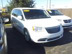 2016 Chrysler Town And Country Touring